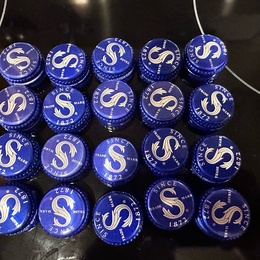 20 Blue Metal Bottle Caps From Saratoga Water- Decorative Party Supply, Blue